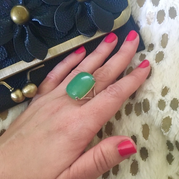 Green Jade Stone Ring Sterling Silver - Picture 2 of 3